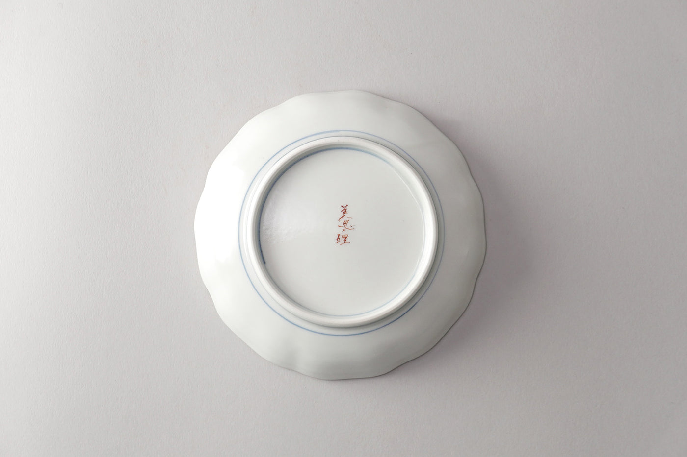 色絵花唐草 輪花皿(小) – TOKITOIRO onlineshop